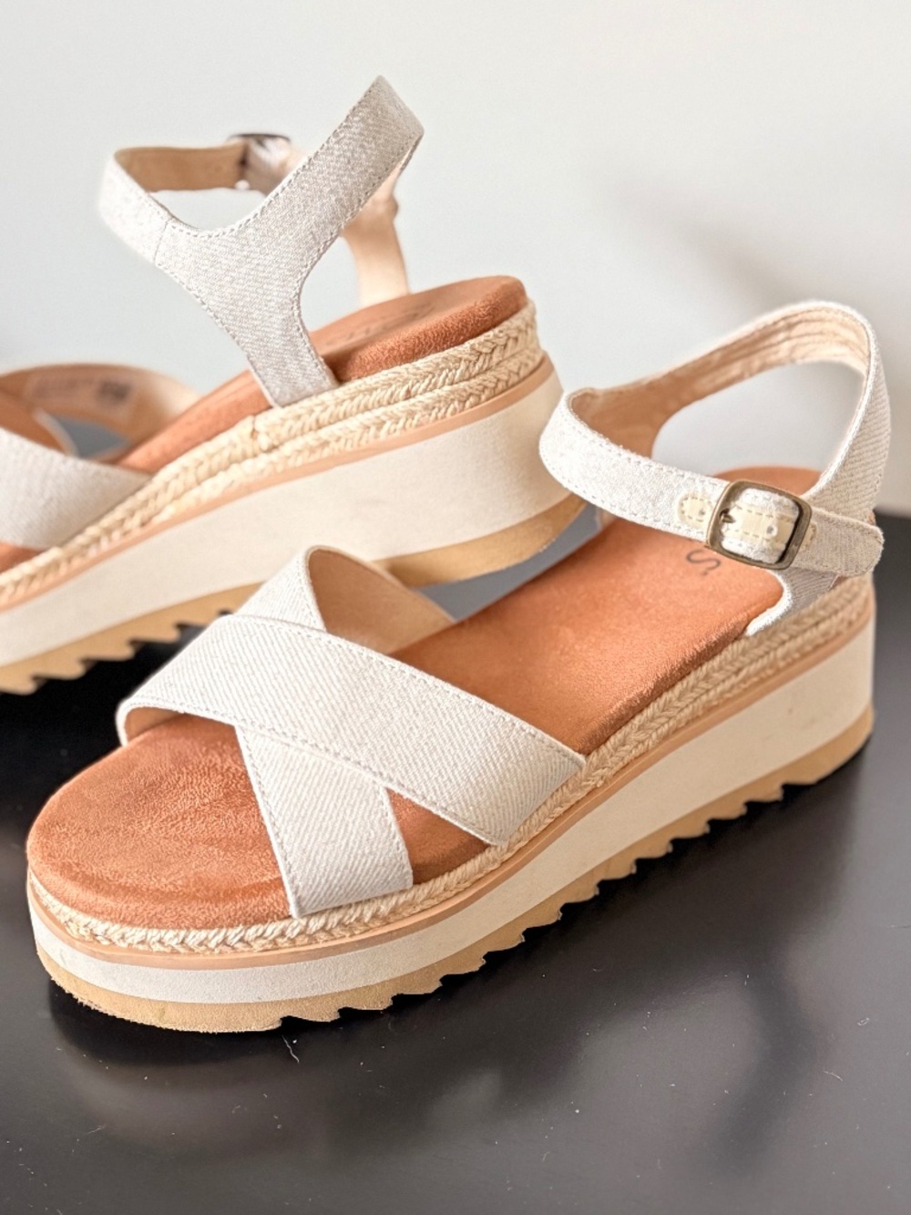 TOMS Linen Platform Sandal - Off White and Tan - Size 8